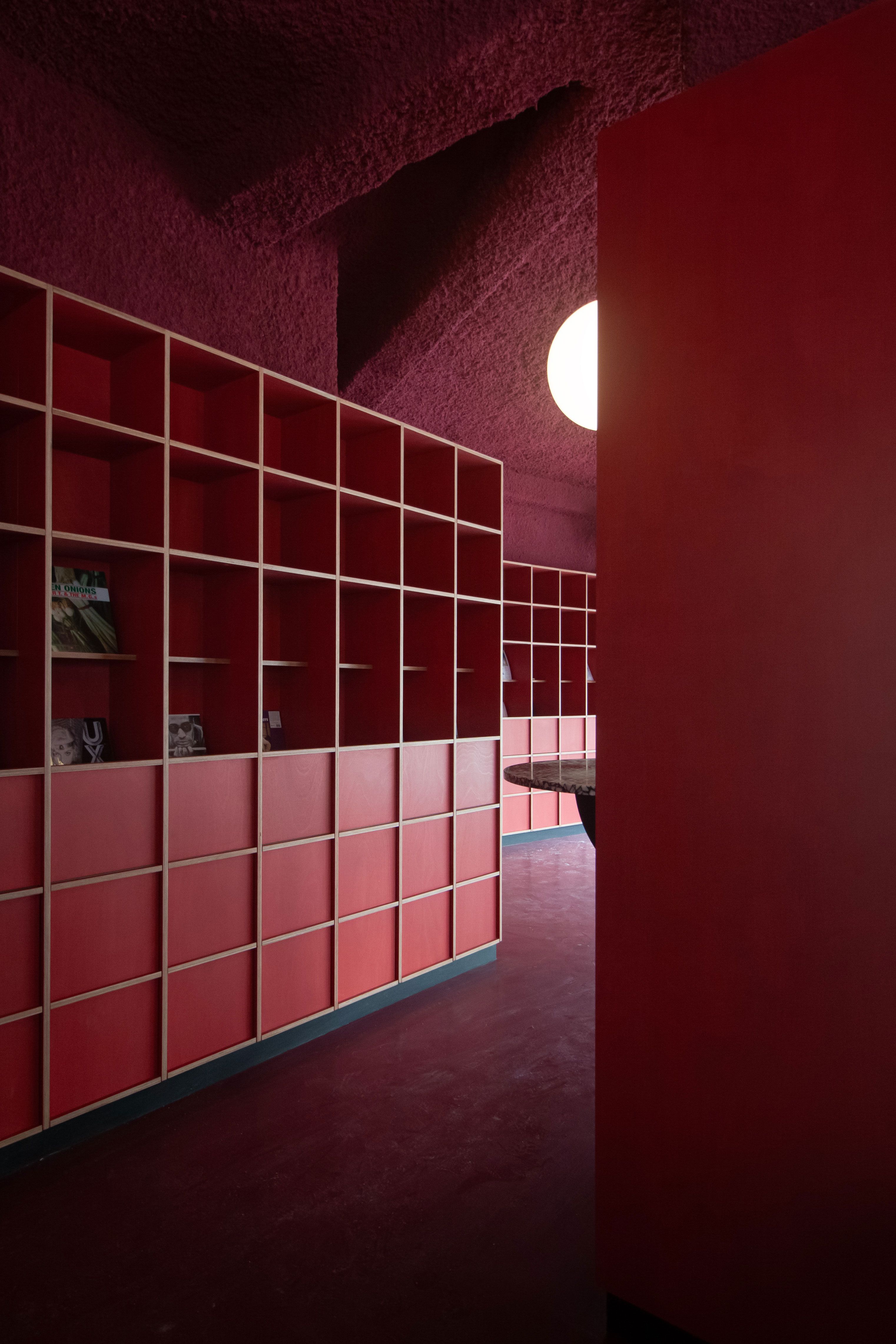 03_FIASCO_DIOGO AGUIAR STUDIO.jpg